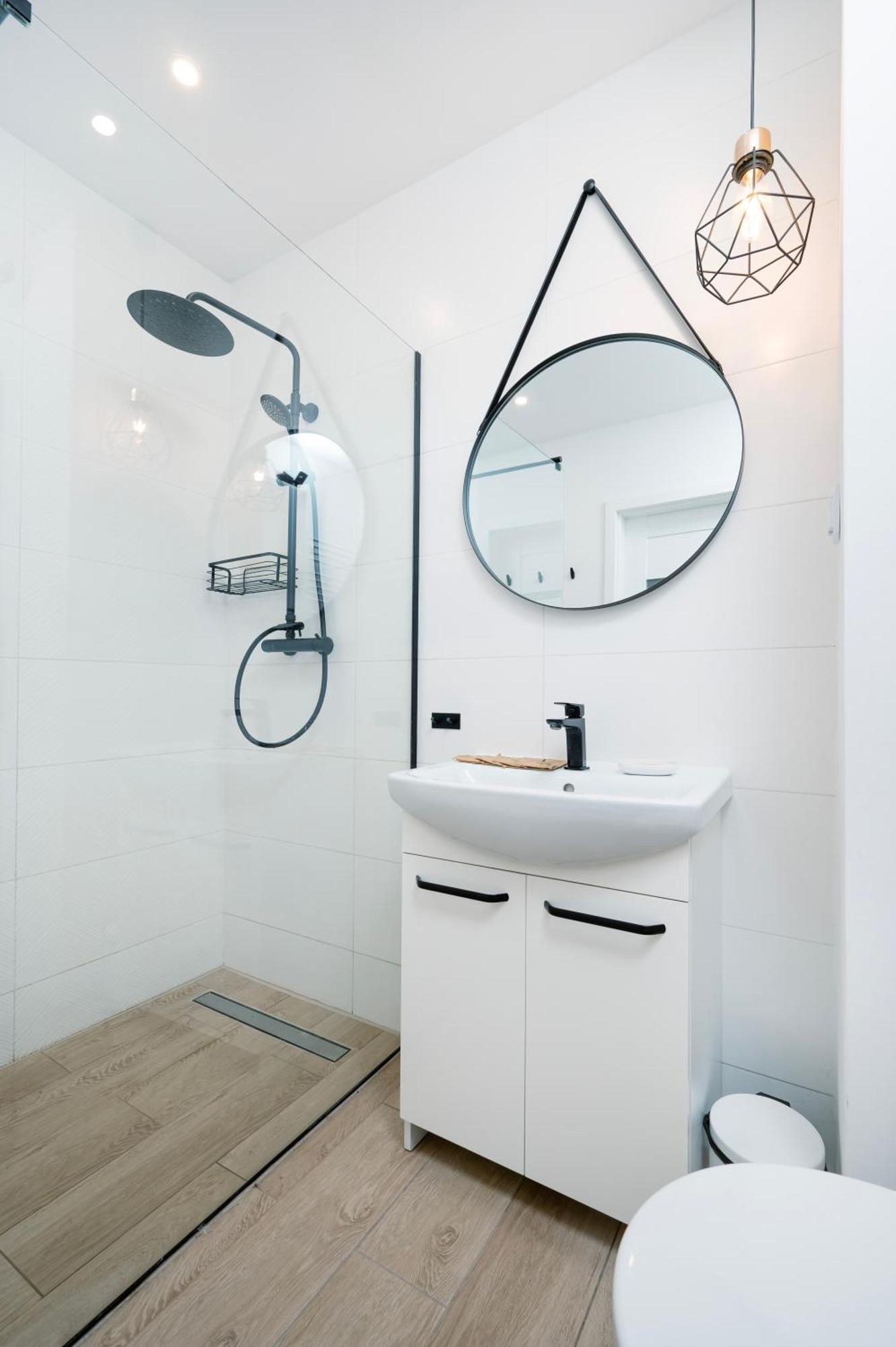 Hideaway Apartment - Terrace With Garden & Parking- By Rentujemy Λοτζ Εξωτερικό φωτογραφία